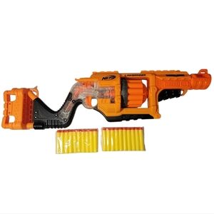 2014 NERF Gun LAWBRINGER Blaster Doomslands 2169 + 20 New Darts